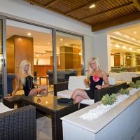 manousos city hotel