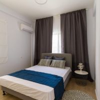 larnaca golden beach apts