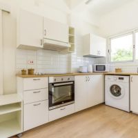 larnaca golden beach apts