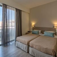 lefkoniko beach icarus suites