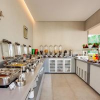 lemon tree hotel dubai.