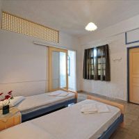 sirena beach apartments