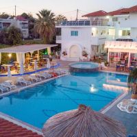 tinas plus apartments