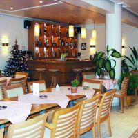 iris hotel 2*