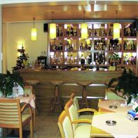 iris hotel 2*