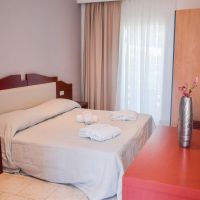 dias apartments kavros
