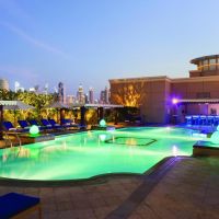 crowne plaza jumeirah dubai