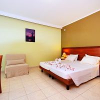 esmeralda apartments