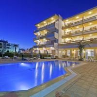 trianta hotel apartments