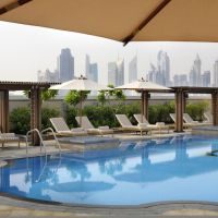 crowne plaza jumeirah dubai
