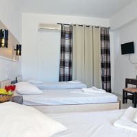 hillside studios & apartments