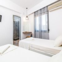 hillside studios & apartments