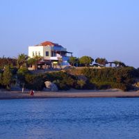 paraktio beach apartments