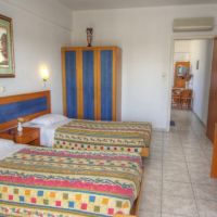 kassandra family apartments