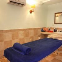 kassandra family apartments