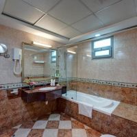 howard johnson plaza by wyndham dubai