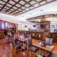 holiday inn bur dubai - embassy district.