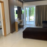 anavadia hotel 4*