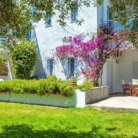 xenios faros apartments