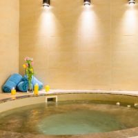 crystal plaza al majaz hotel(ex.tulip inn al khan hotel sharjah)