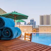 crystal al majaz hotel