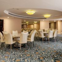 crystal al majaz hotel