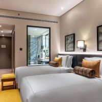 taj jumeirah lakes towers
