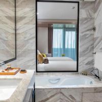 taj jumeirah lakes towers