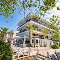 greek pride seafront hotel
